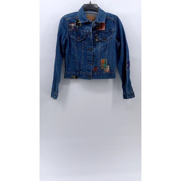 LEVI'S Women's Denim Blue Patchwork Button-Up Long Sleeve Trucker Jacket SZ S - Picture 1 of 11